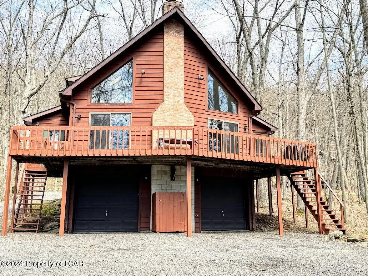 240 S Iroquois Circle, Hazleton in Hazleton