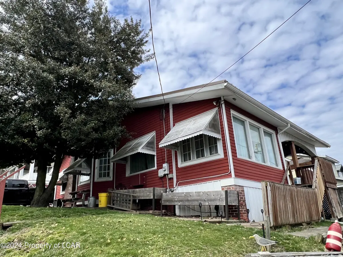 128 Christian Street, Nanticoke in Nanticoke