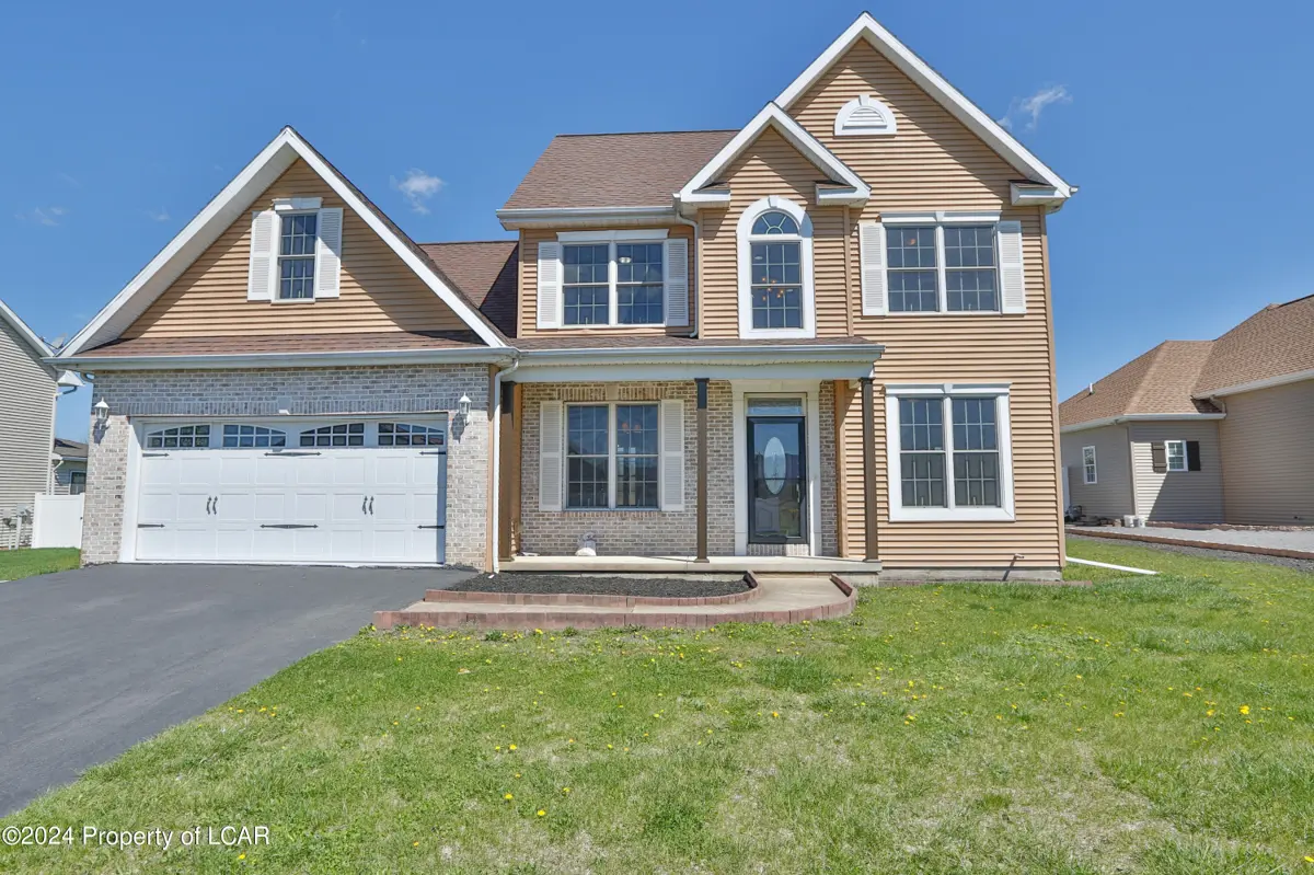 105 Samantha Drive, Wilkes-Barre in Wilkes-Barre