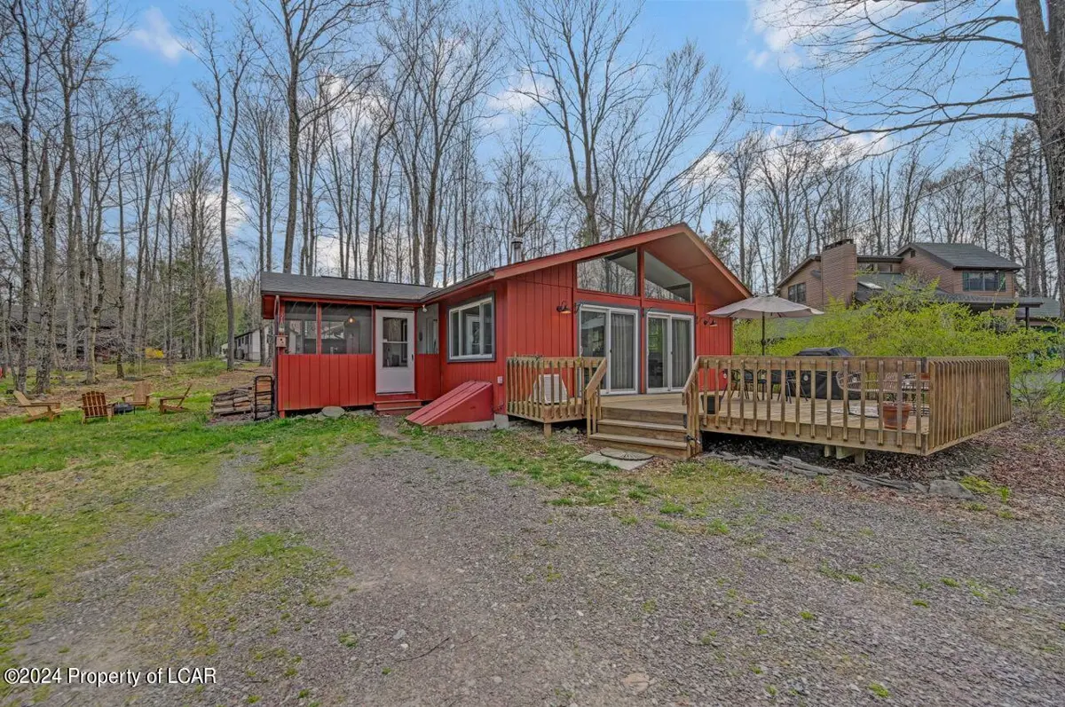 165 Greenview Ct, Lake Ariel in Lake Ariel
