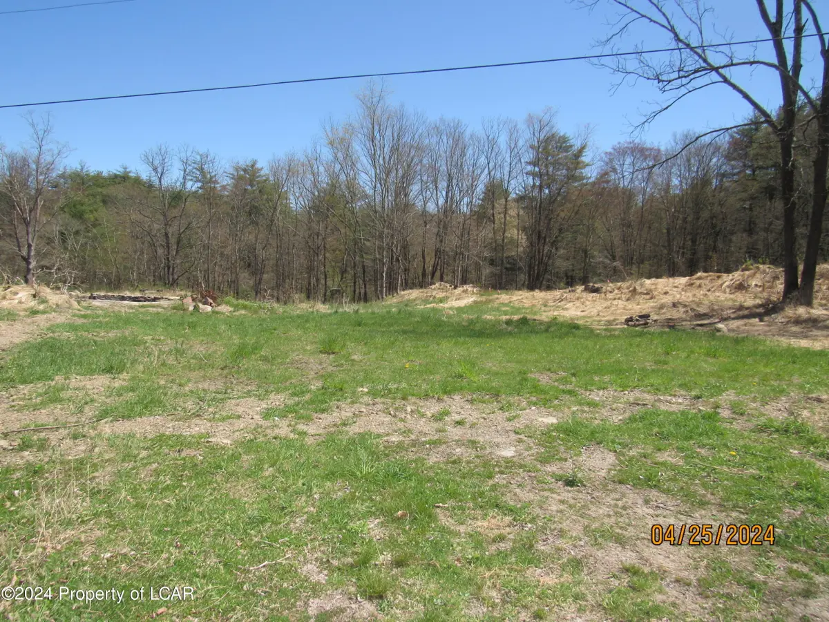 Corner Vandermark & Southdale Road, Shickshinny in Shickshinny