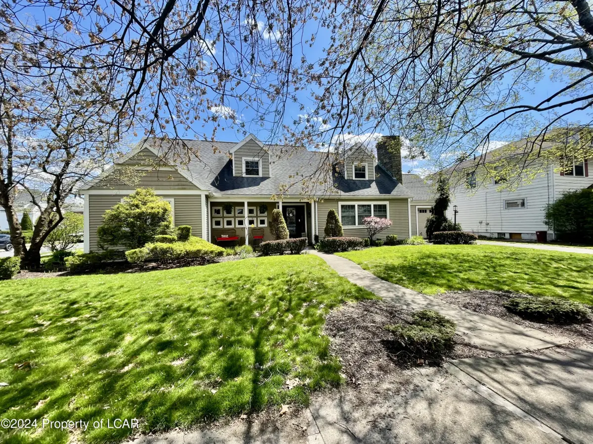 597 Gibson Avenue, Kingston in Kingston