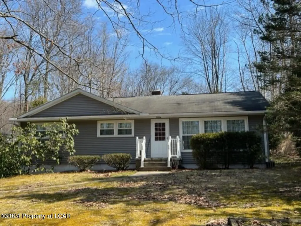 7 Parkland Drive, Mountain Top in Mountain Top