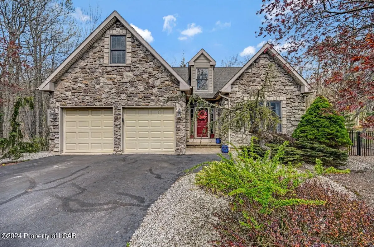 39 Maverick Way, Hazleton in Hazleton