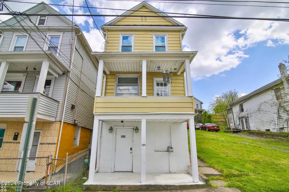 109 N Sherman Street, Wilkes-Barre in Wilkes-Barre