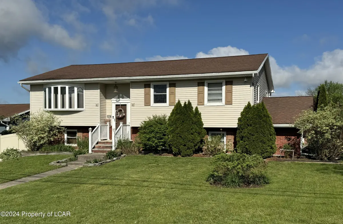 1374 Scott Street, Wilkes-Barre in Wilkes-Barre