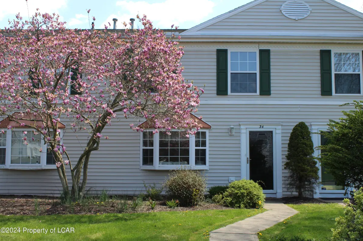 34 Patriot Circle, Mountain Top in Mountain Top