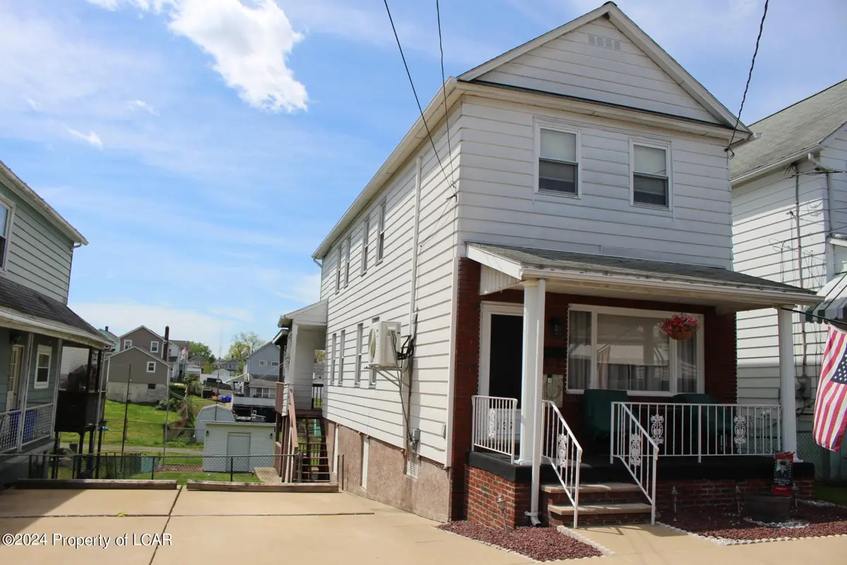 139 Center Street, Nanticoke in Nanticoke