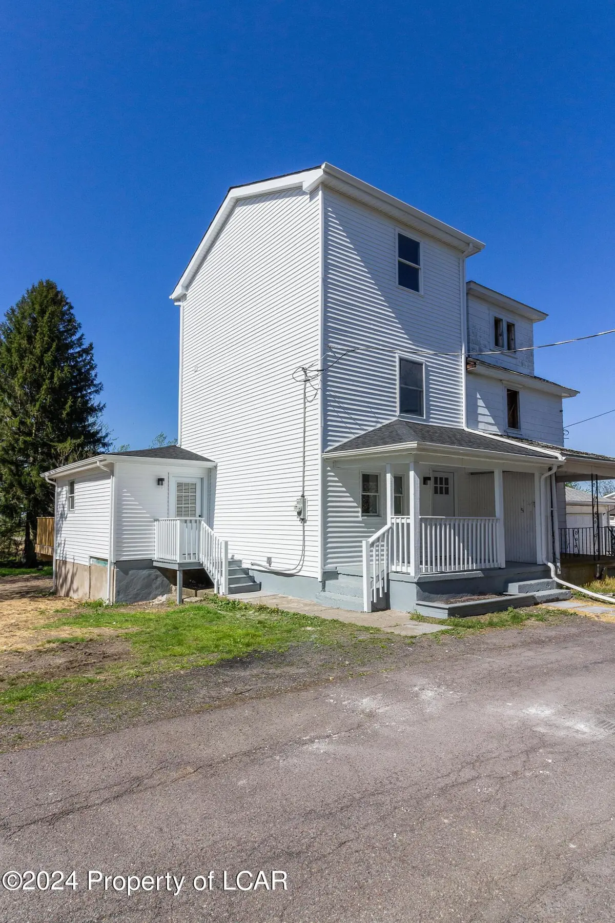 30 Front Street, Hazle Township in Hazle Township