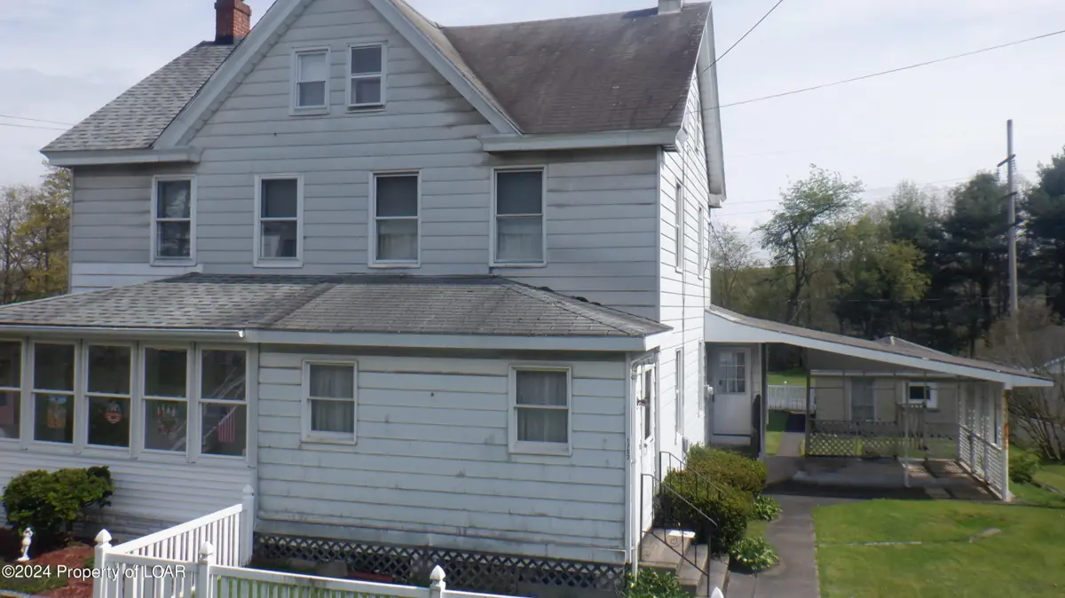 1752 PA-940, Freeland in Freeland