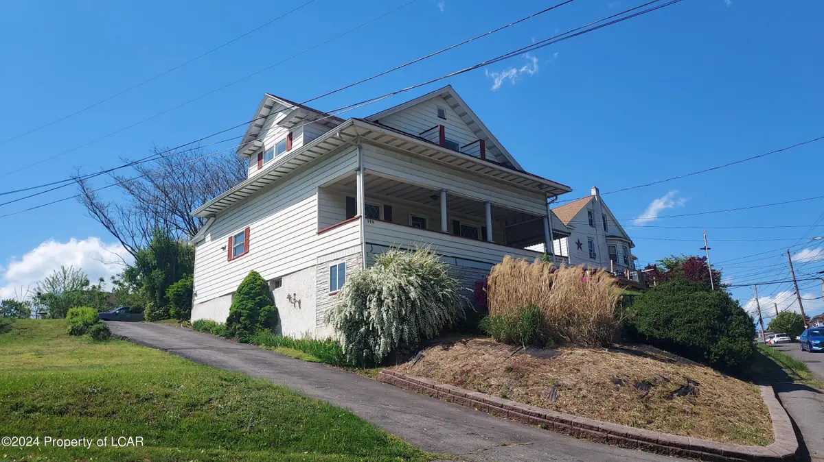196 Miller Street, Wilkes-Barre in Wilkes-Barre