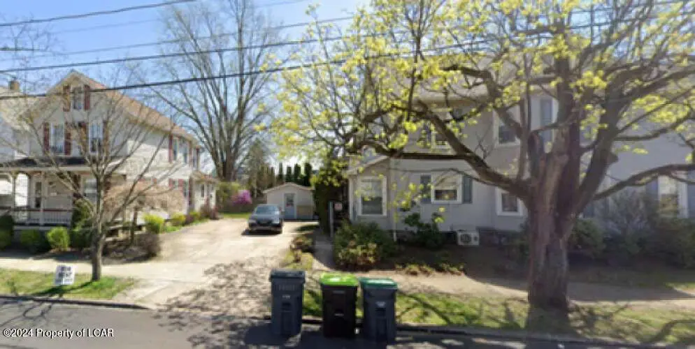 240-242 Philadelphia Avenue, West Pittston in West Pittston