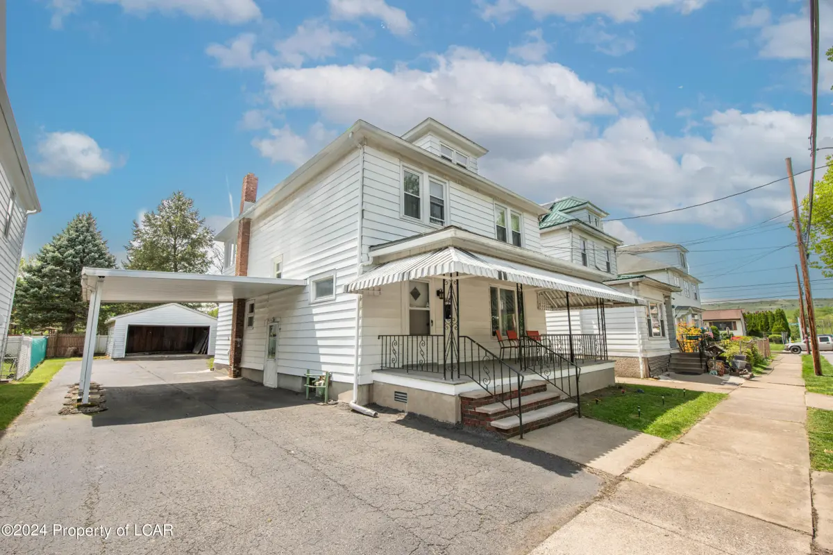 160 Willow Street, Wilkes-Barre in Wilkes-Barre