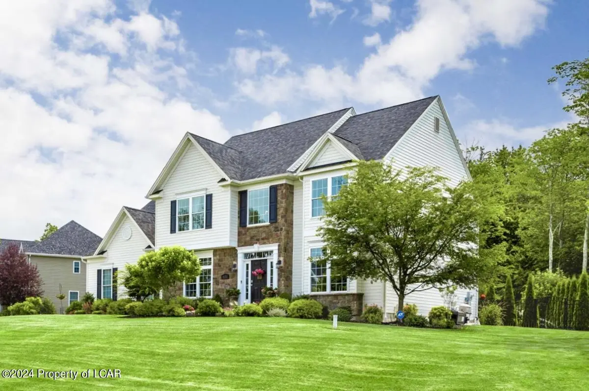 1131 Woodberry Drive, Mountain Top in Mountain Top