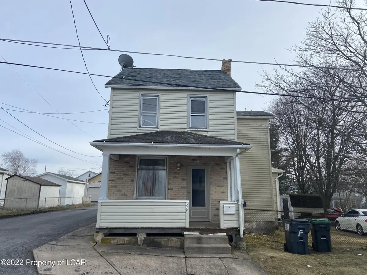 978 CHESTNUT Street, Freeland in Freeland