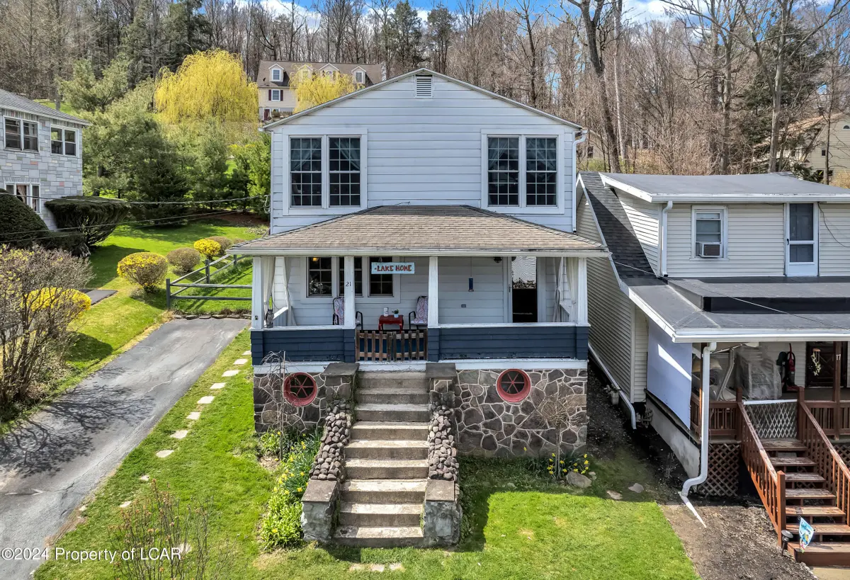 21 Sunset Terrace, Harveys Lake in Harveys Lake