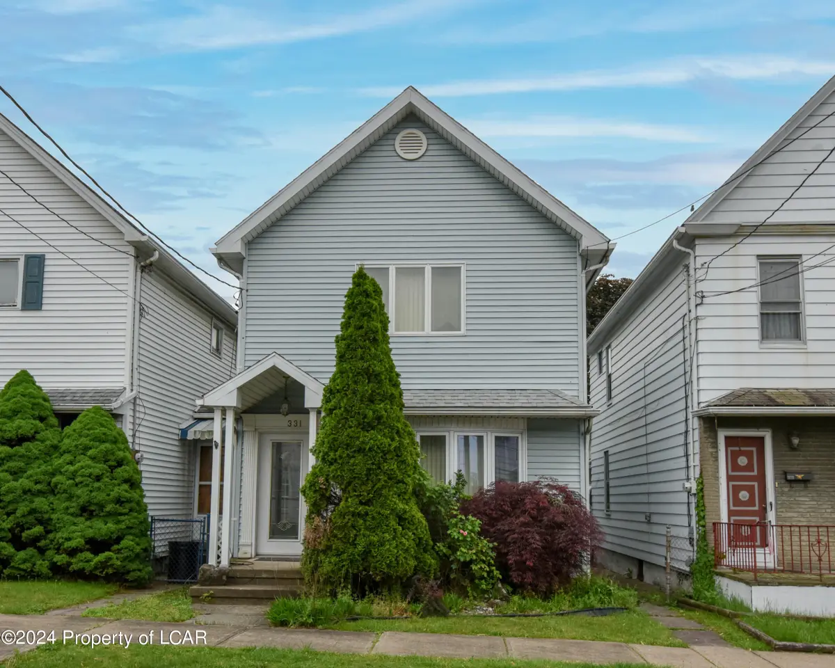 331 New Grant Street, Wilkes-Barre in Wilkes-Barre