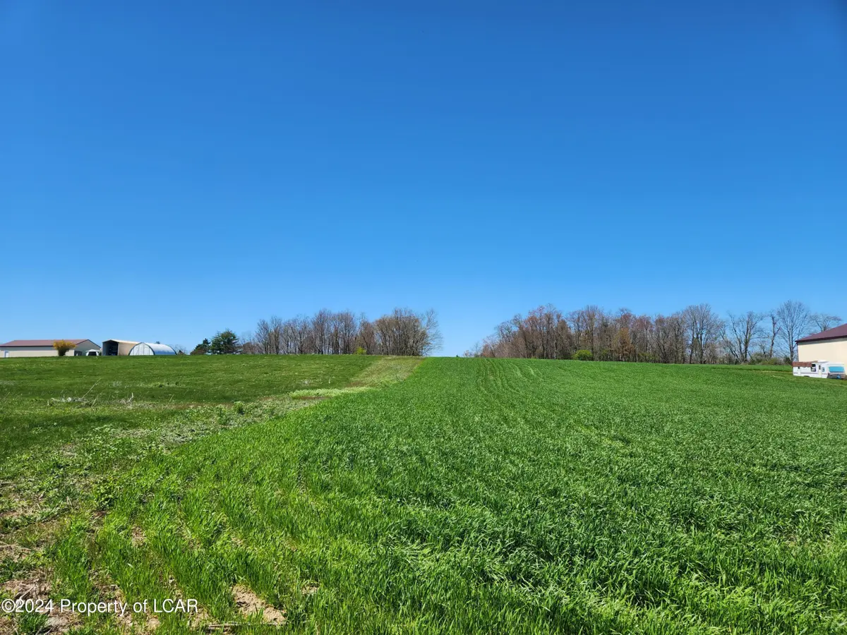 746 Cherry Hill Road, Shickshinny in Shickshinny