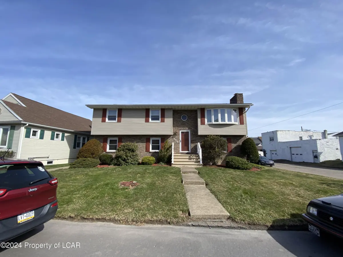 359 Kiefer Avenue, Hazleton in Hazleton