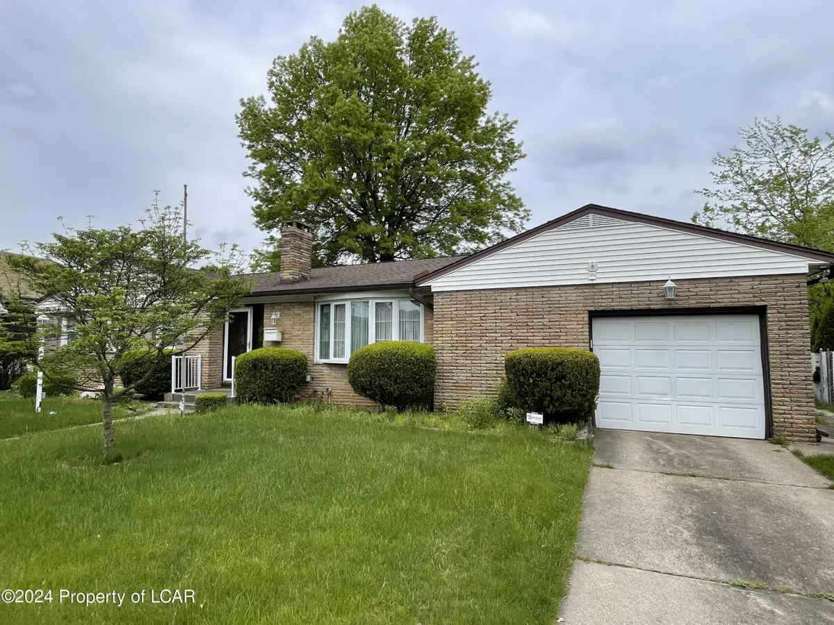 443 Thirwell Avenue, Hazleton in Hazleton
