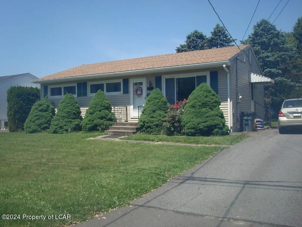 214 Lehigh Street, Exeter in Exeter
