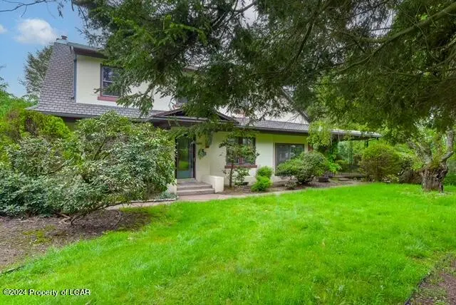 65 N Pioneer Avenue, Shavertown in Shavertown