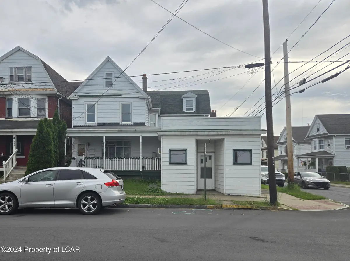 357 E South Street, Wilkes-Barre in Wilkes-Barre