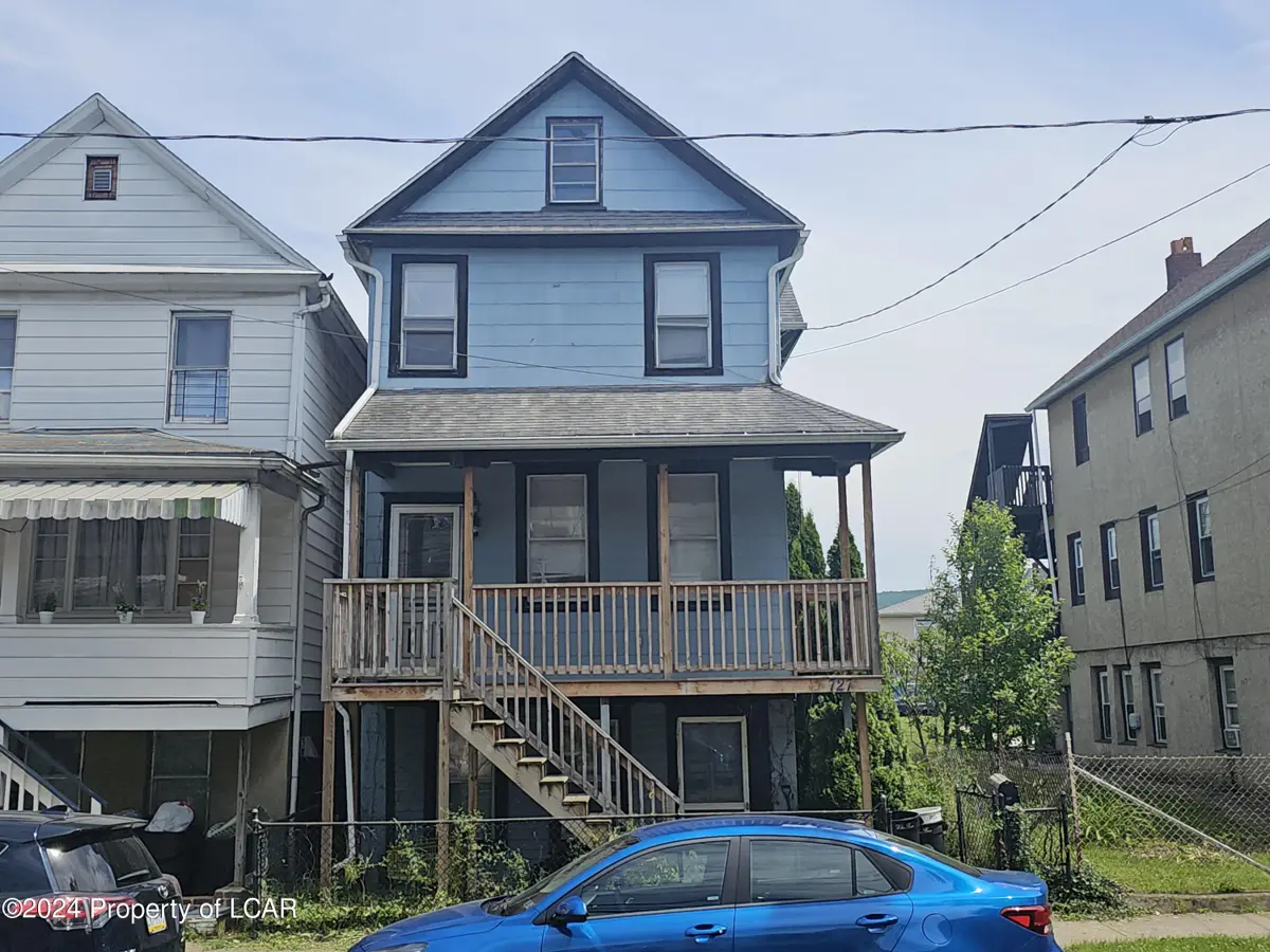 727 N Washington Street, Wilkes-Barre in Wilkes-Barre