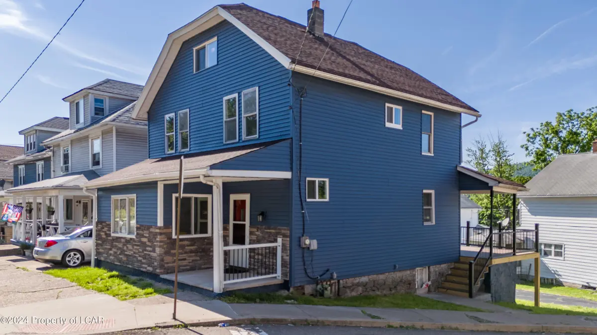 374 E Main Street, Nanticoke in Nanticoke