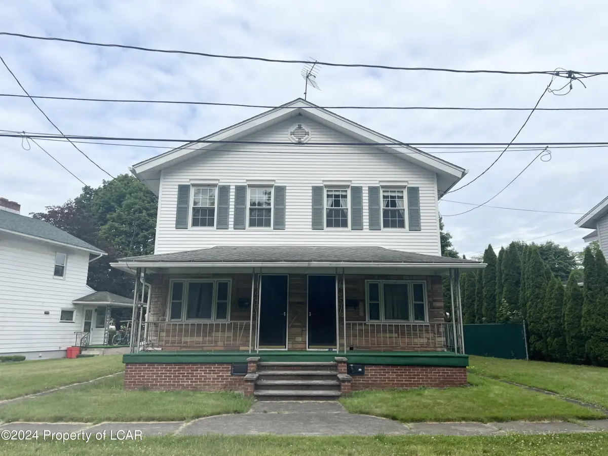 256-257 Miner Avenue, Nanticoke in Nanticoke