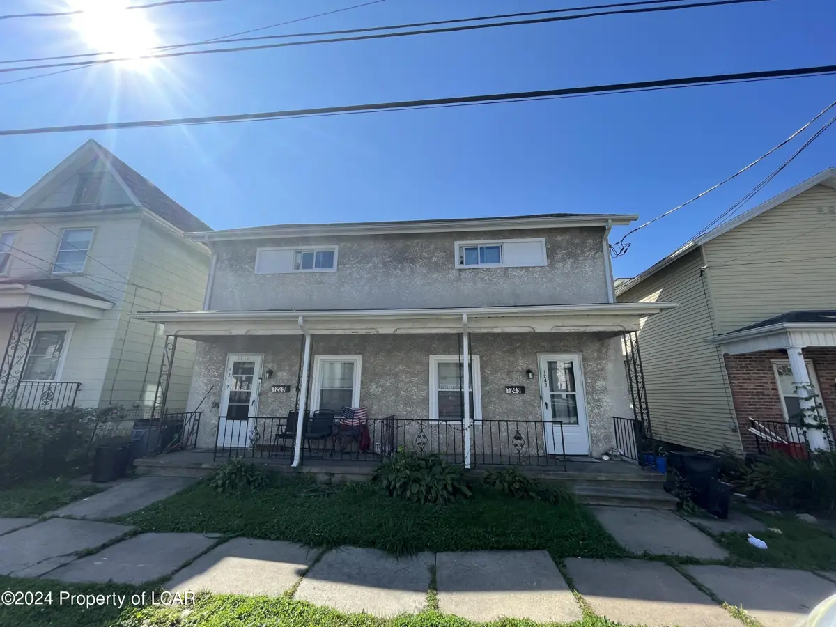 1239 Academy Street, Scranton in Scranton