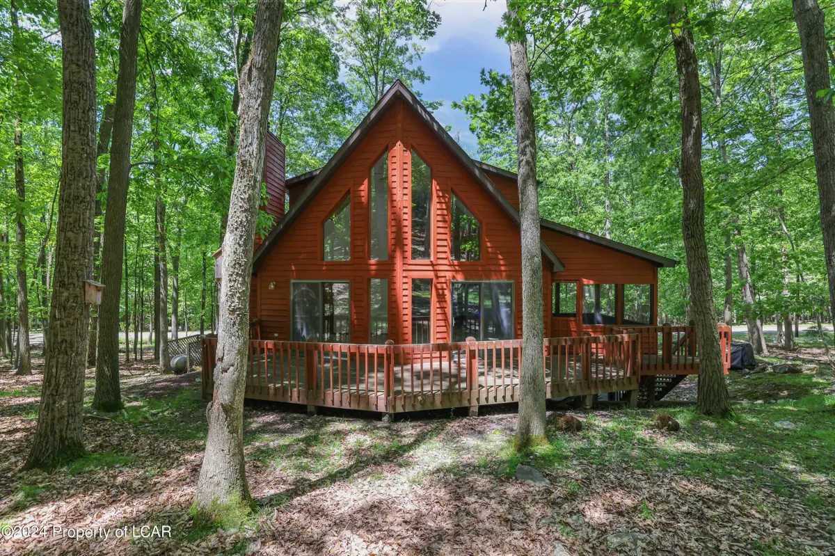 49 Muskegon Circle, Hazle Township in Hazle Township