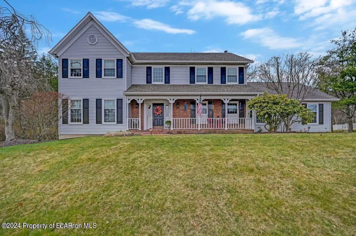 3 Deer Meadows Drive, Dallas in Dallas