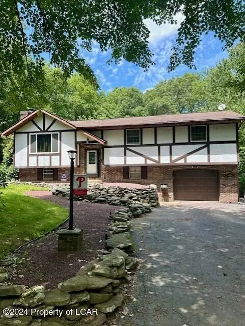 19 Towers Road, Shavertown in Shavertown