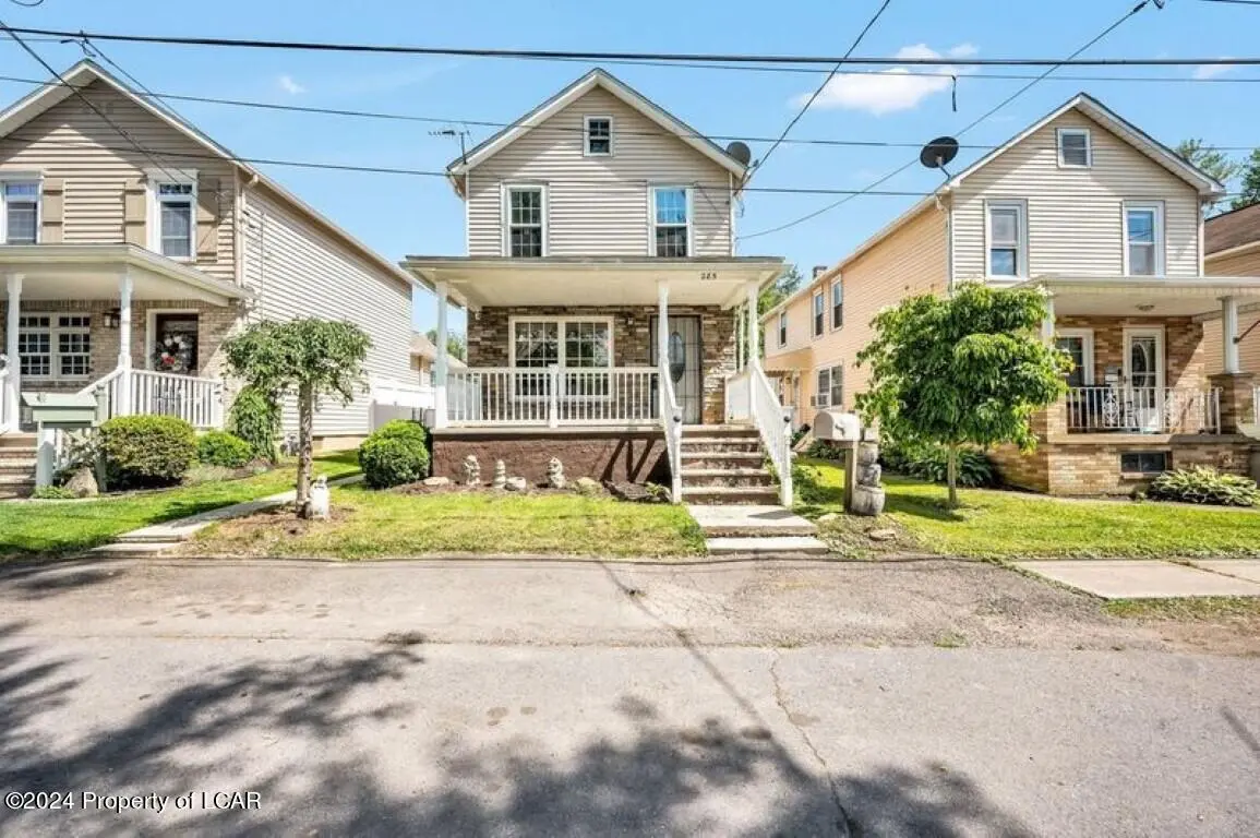 285 E Broadway Street, Larksville in Larksville