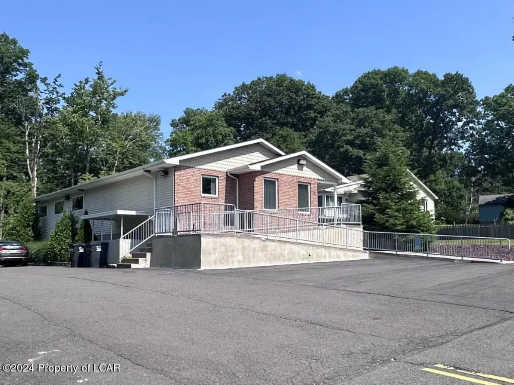 151 S Mountain Boulevard, Mountain Top in Mountain Top