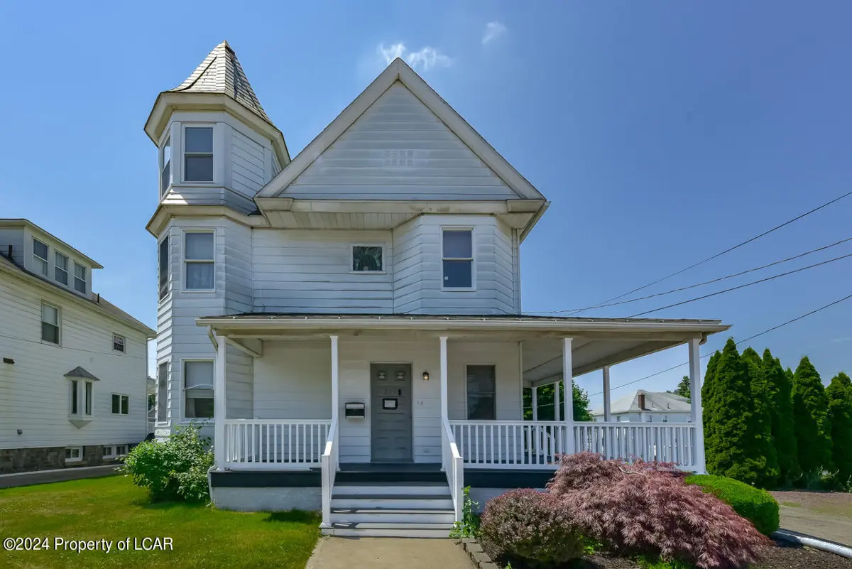 261 George Avenue, Wilkes-Barre in Wilkes-Barre