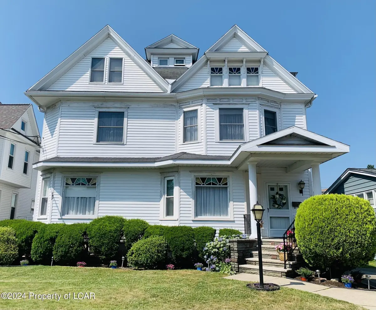 159, 157 Philadelphia Avenue, West Pittston in West Pittston