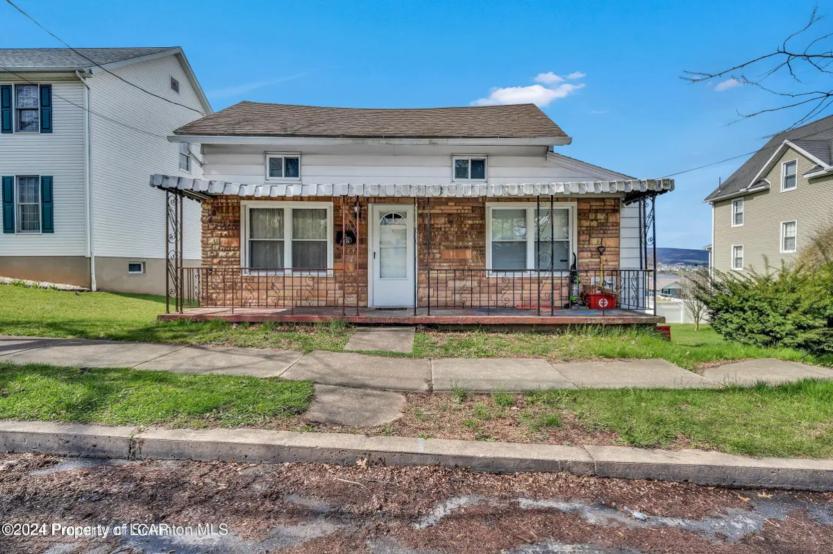 2642 Birney Avenue, Scranton in Scranton