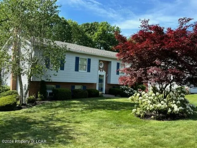 16 Valley View Drive, Mountain Top in Mountain Top
