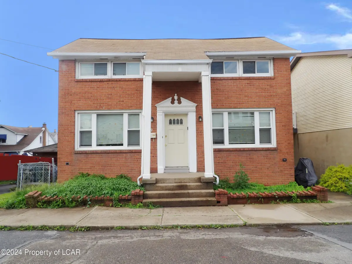 329 E Chapel Street, Hazleton in Hazleton