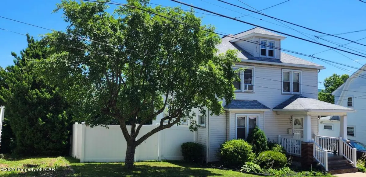 379 Madison Street, Wilkes-Barre in Wilkes-Barre
