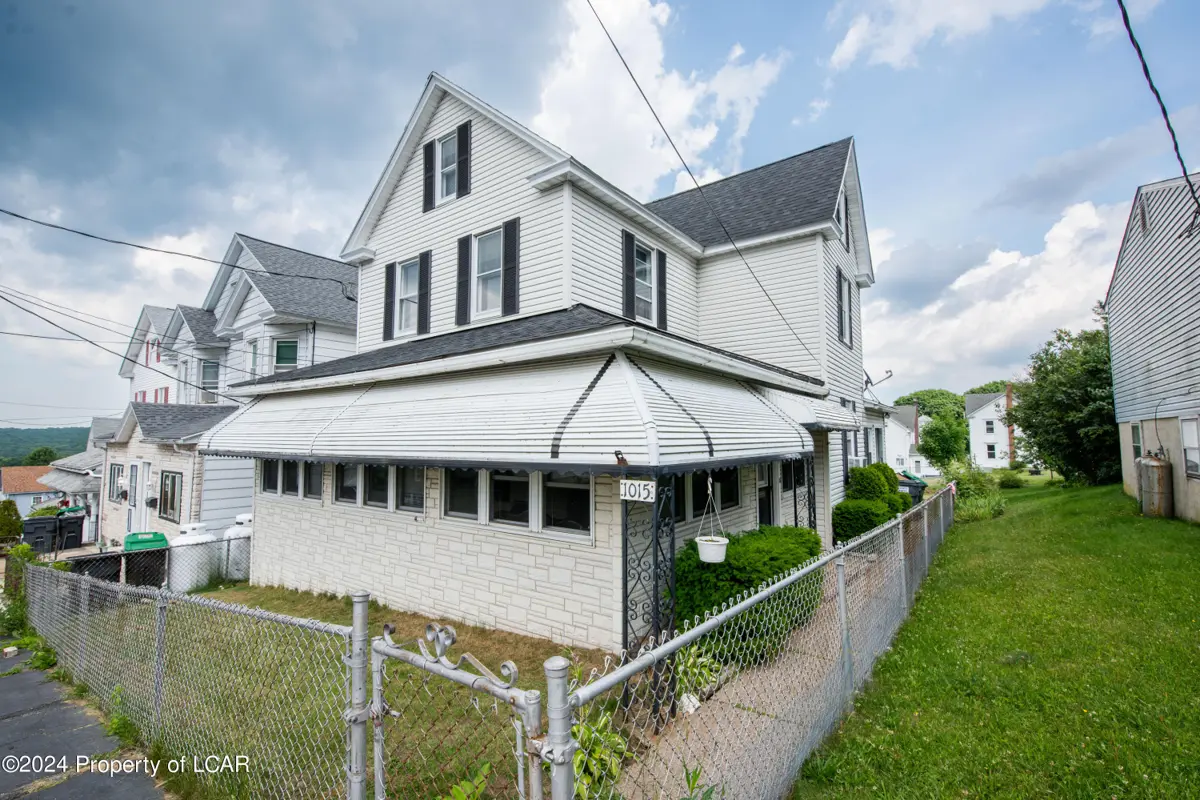 1015 Centre Street, Freeland in Freeland