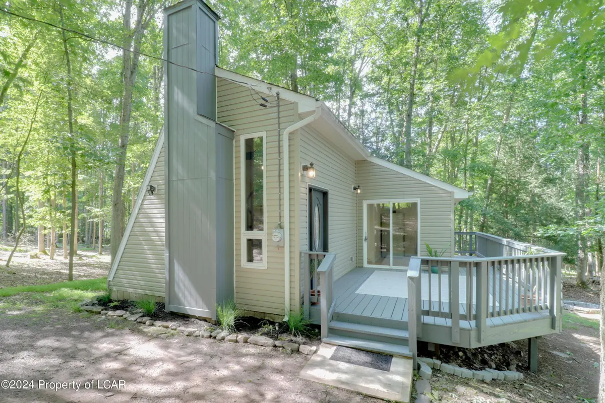 1269 Woodhaven Drive, White Haven in White Haven
