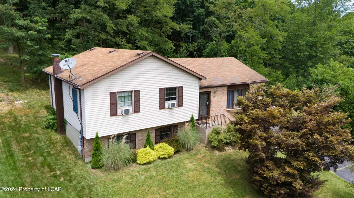4 Overlook Drive, Nanticoke in Nanticoke