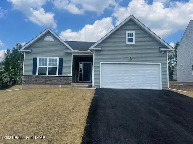 106 Scarlett Road, Mountain Top in Mountain Top