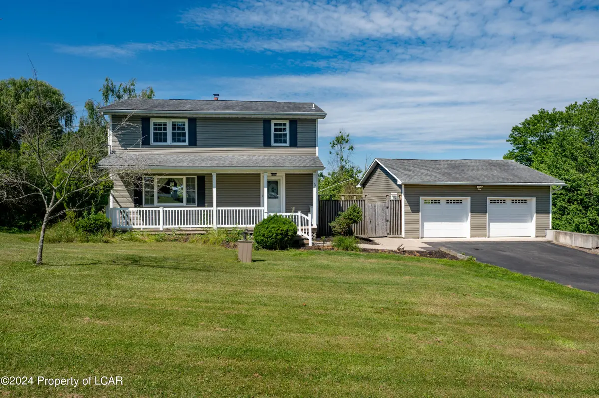 29 Crescent Ledge Drive, Dallas in Dallas