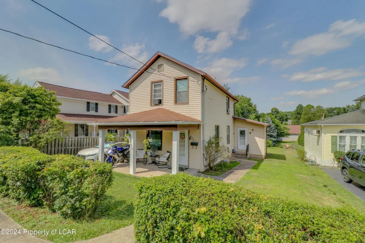 427 Foster Street, Duryea in Duryea