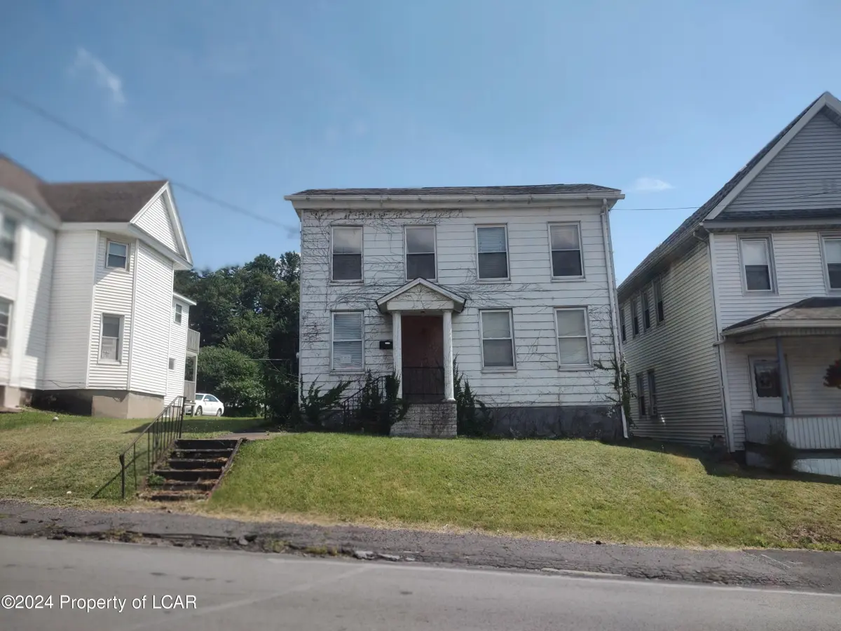 9 Parsonage Street, Pittston in Pittston