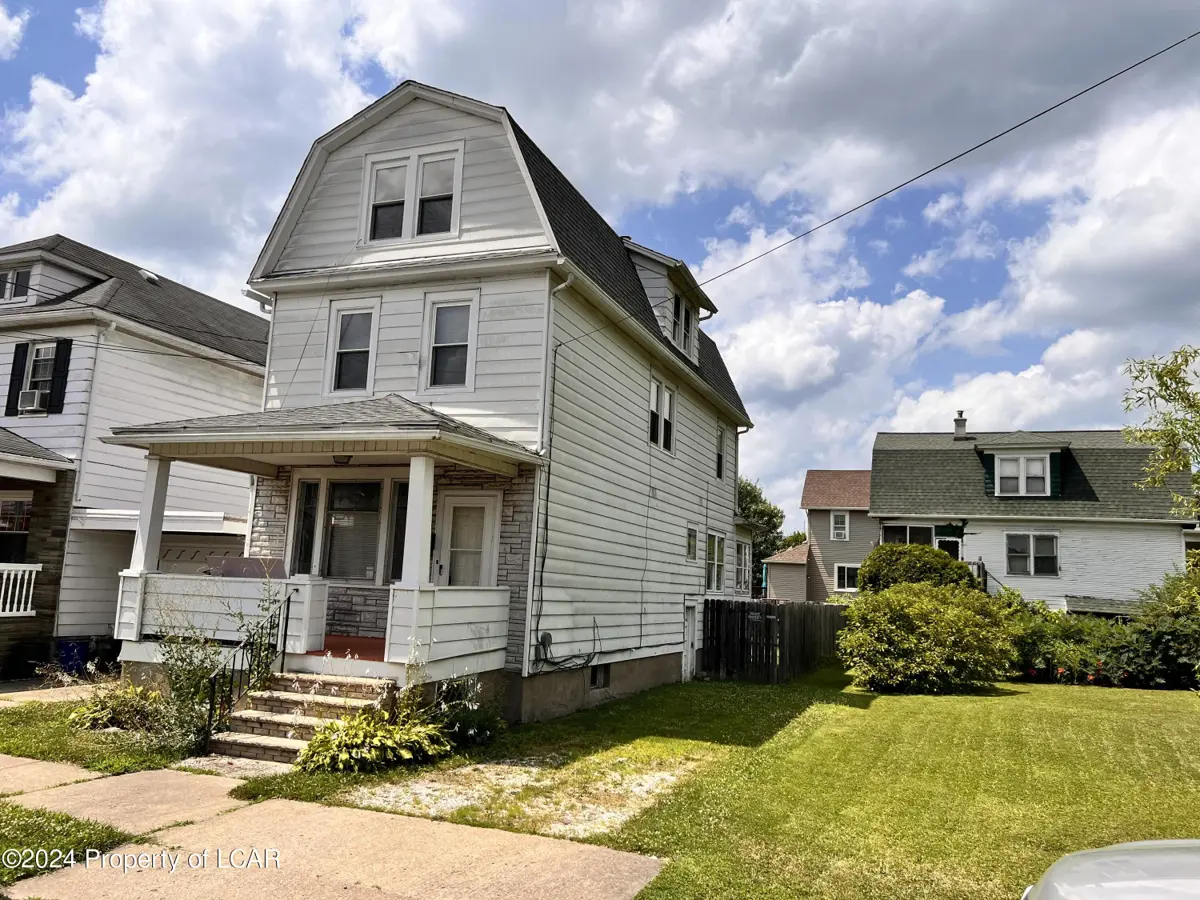 705 Church Street, Hanover Township in Hanover Township